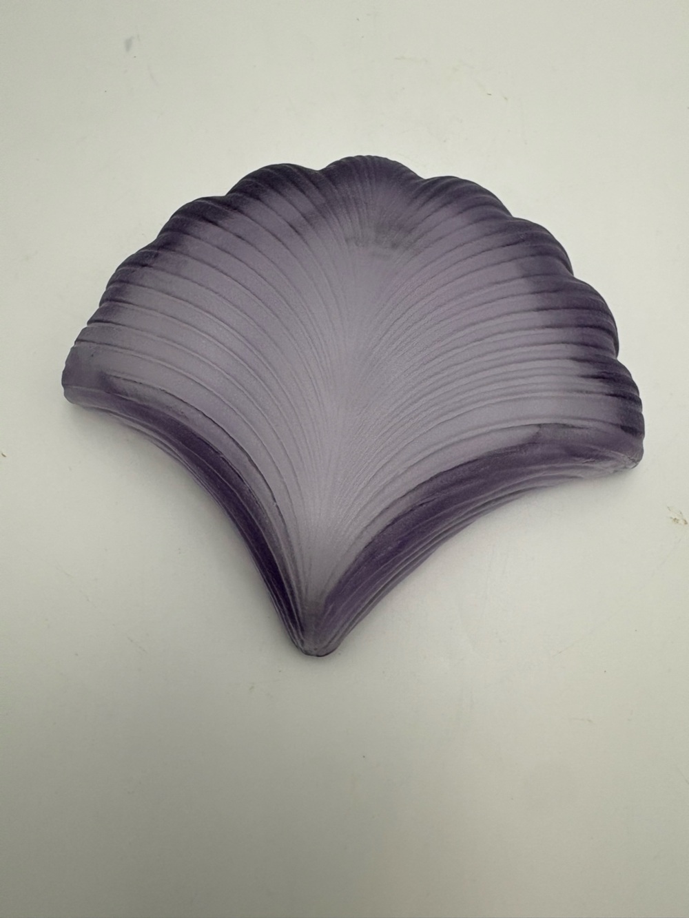 Laslo for Mikasa Sculpted Glass Decorative Ginko Leaf Trinket Dish - Amethyst - Picture 5 of 9